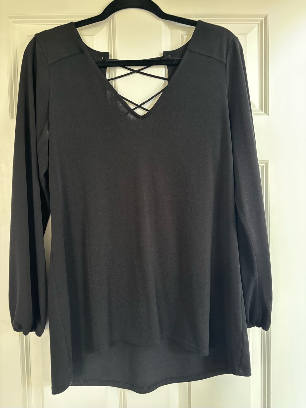 Express Black Long-Sleeve V-Neck Tunic with Crisscross Back